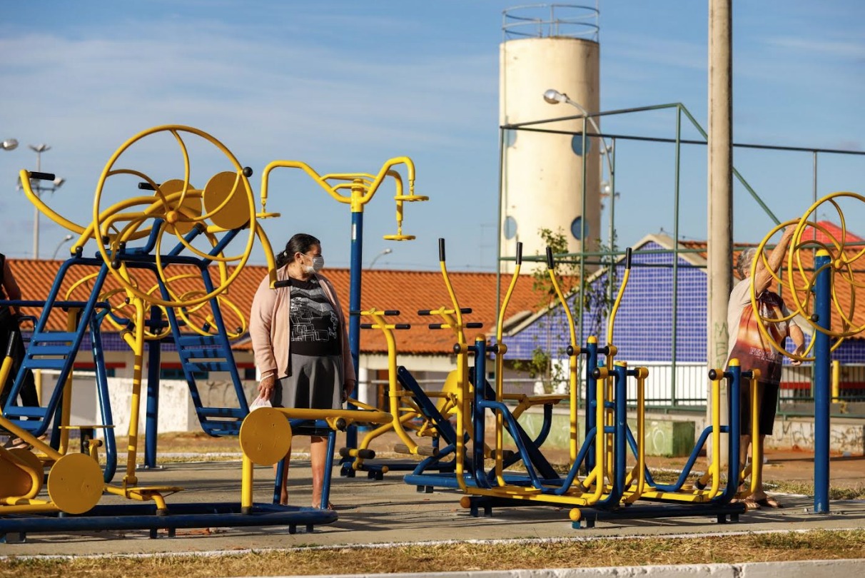 Saiba como solicitar manutenção de Pontos de Encontro Comunitário e parquinhos