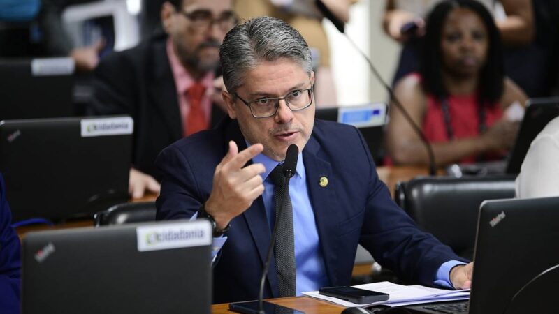 provável relator critica PEC de Lula e quer ouvir Castro