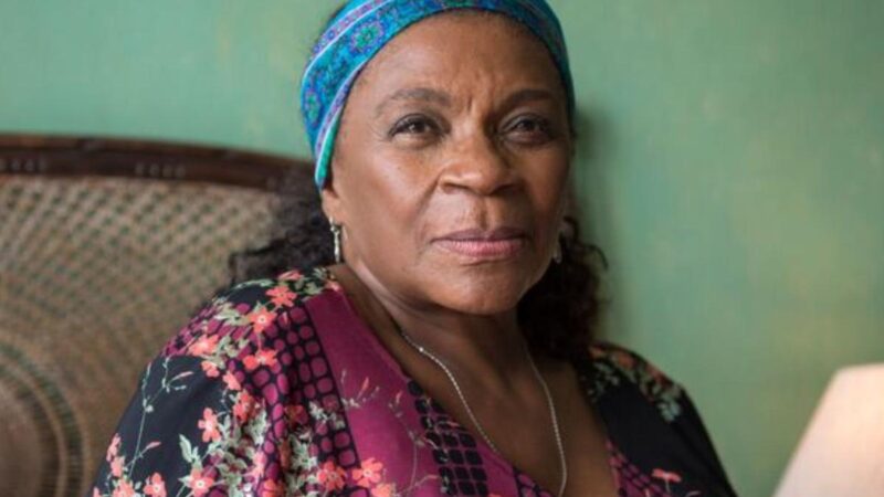 Zezé Motta diz que foi vítima de abuso e expõe dores em desabafo