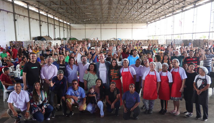 Catadores de materiais recicláveis celebram o Natal com apoio do Sebrae no DF | ASN Distrito Federal