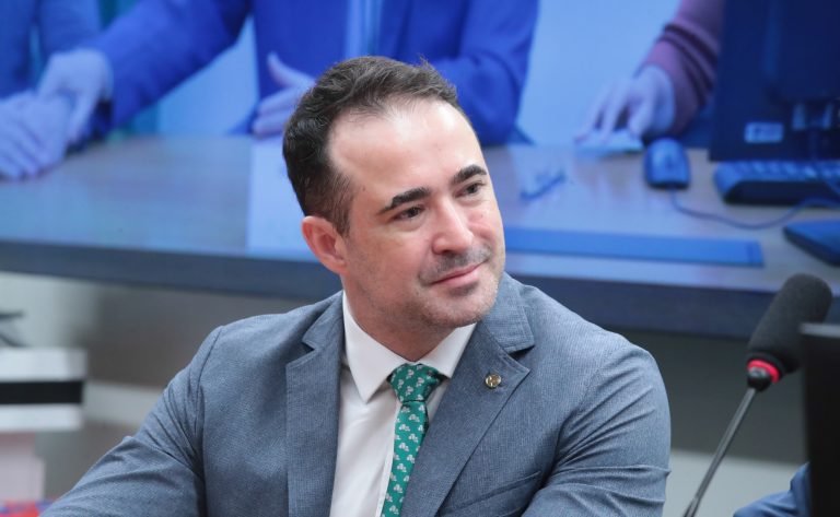 Bruno Ganem é eleito presidente da Comissão de Previdência e destaca defesa da infância – Notícias