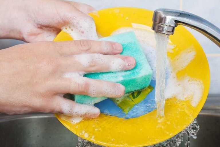 Comissão debate indícios de aumento abusivo nas contas de água e esgoto da Sabesp – Notícias