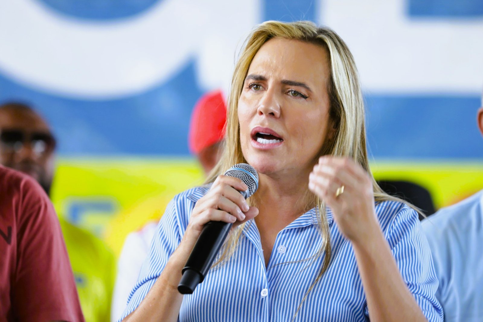 Celina Leão passa por procedimento no tórax após diagnóstico de pneumotórax e segue internada em Brasília