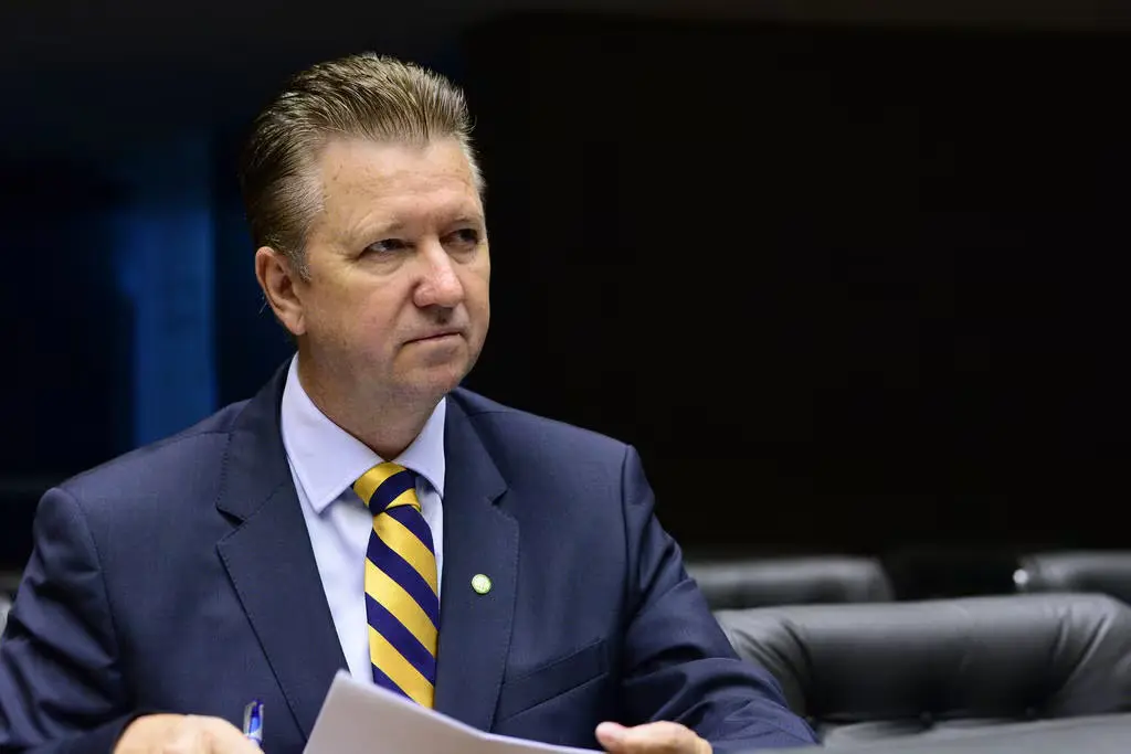 Arruda confirma Luiz Pitiman como candidato a vice-governador na chapa do PSD ao GDF
